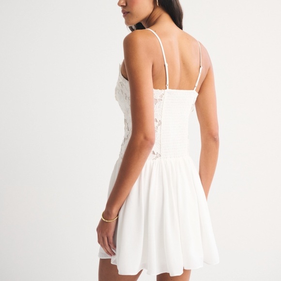 A&F Bra-free Lace Floral Mini Dress - Picture 5 of 7